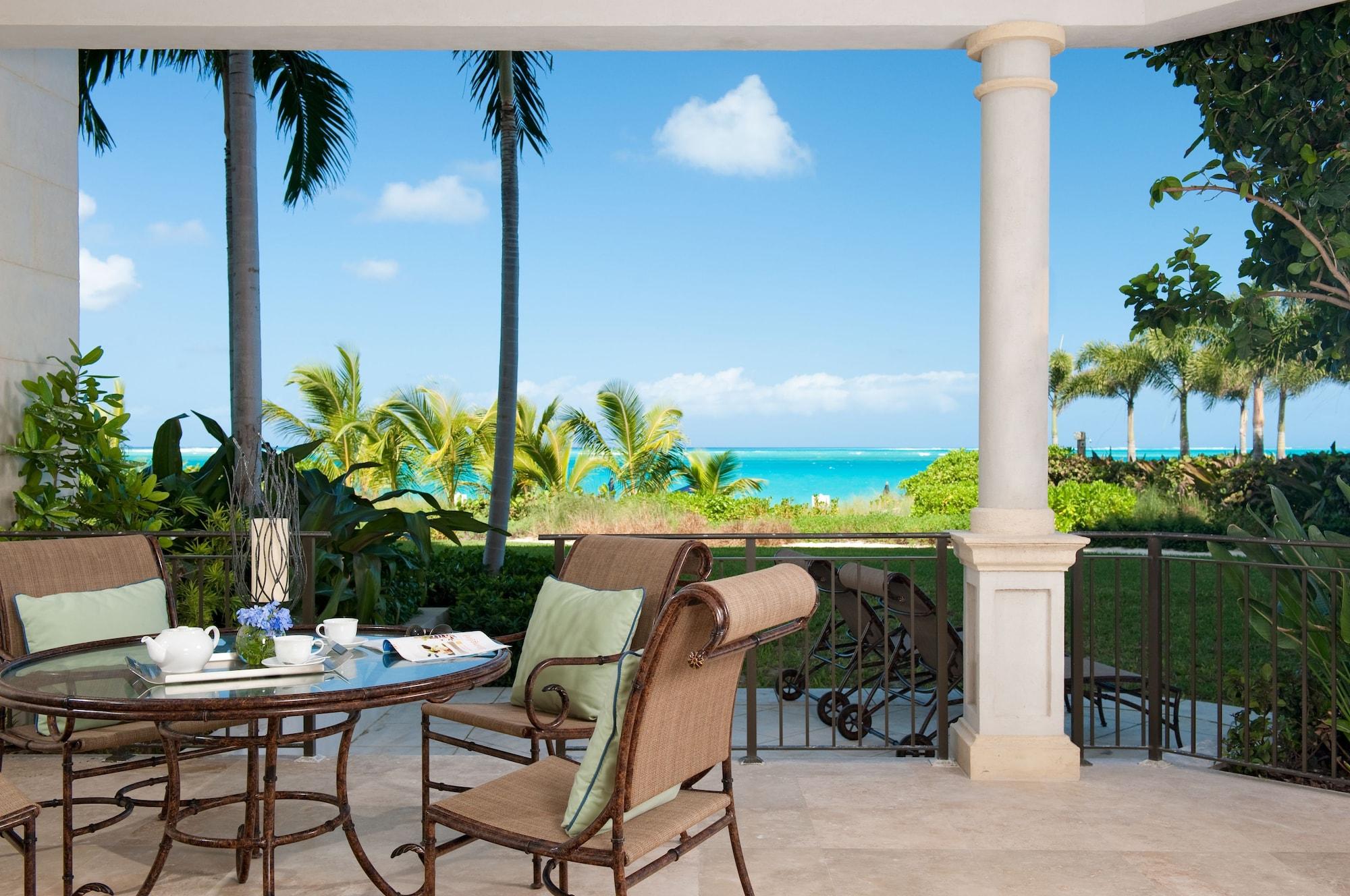 Hotel The Regent Grand Grace Bay Exteriér fotografie