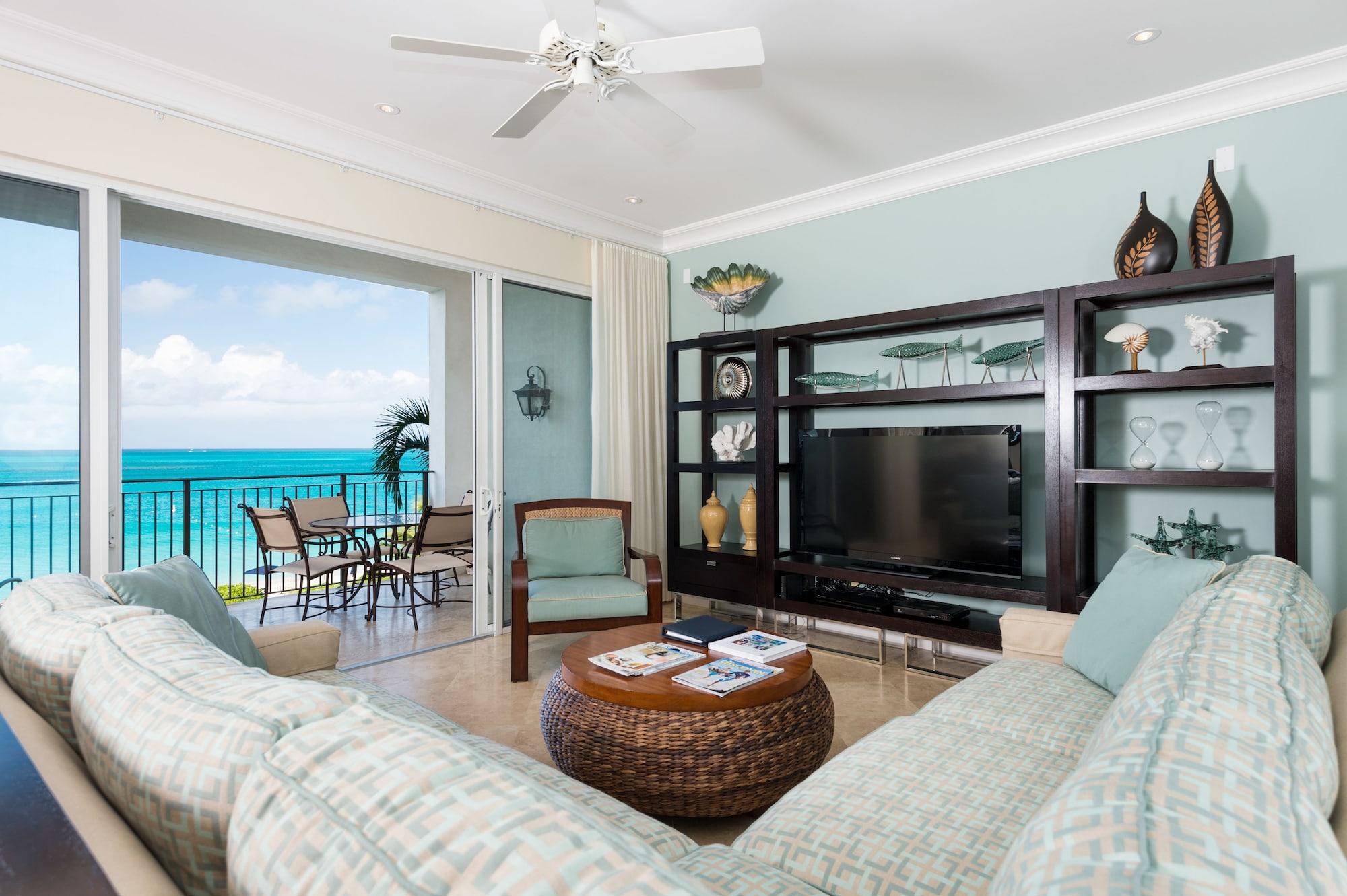 Hotel The Regent Grand Grace Bay Exteriér fotografie