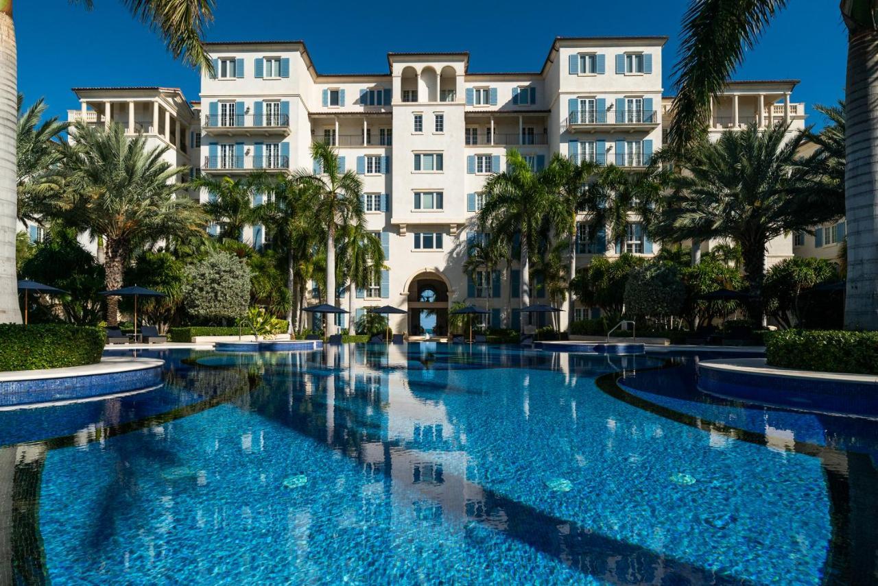 Hotel The Regent Grand Grace Bay Exteriér fotografie