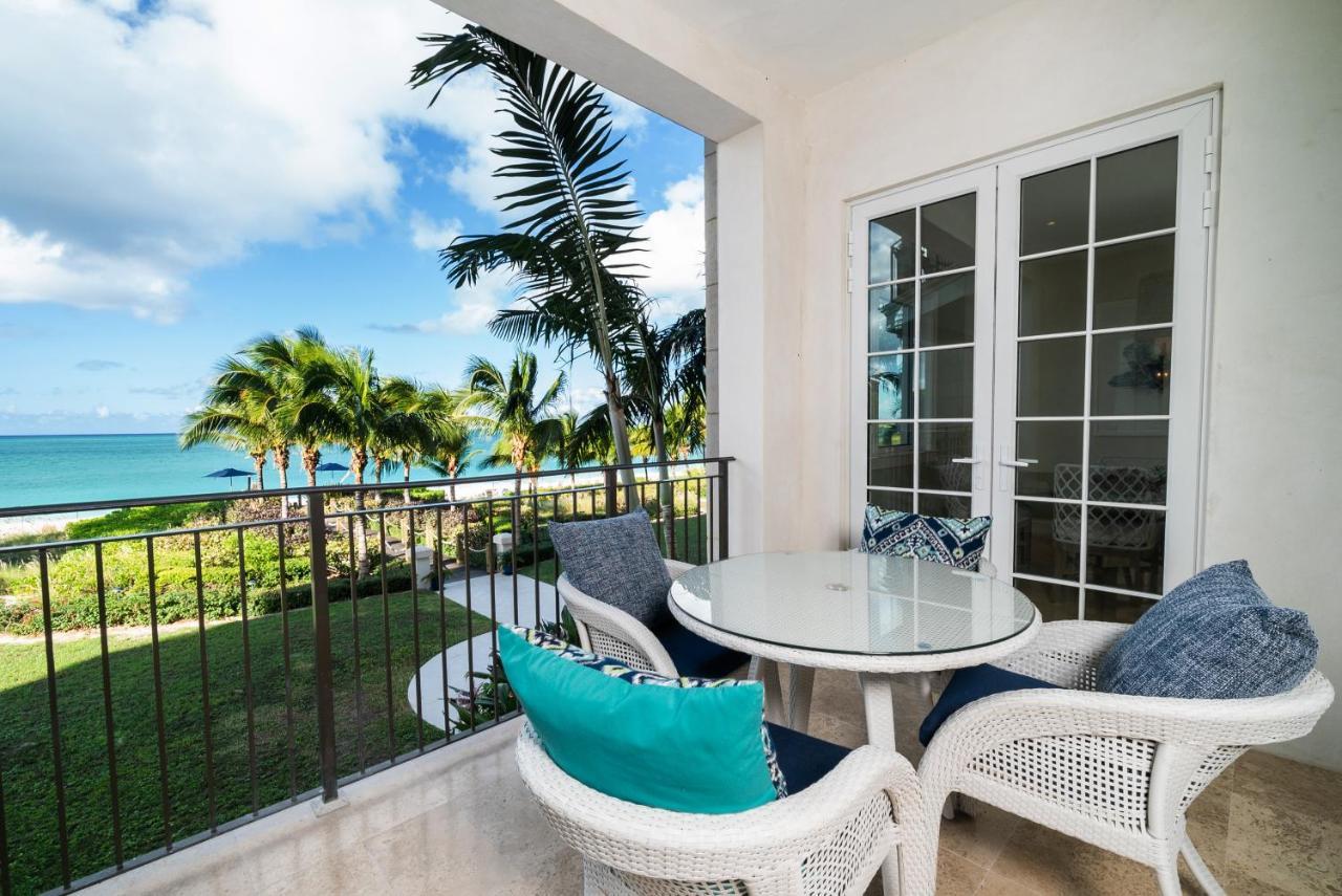 Hotel The Regent Grand Grace Bay Exteriér fotografie