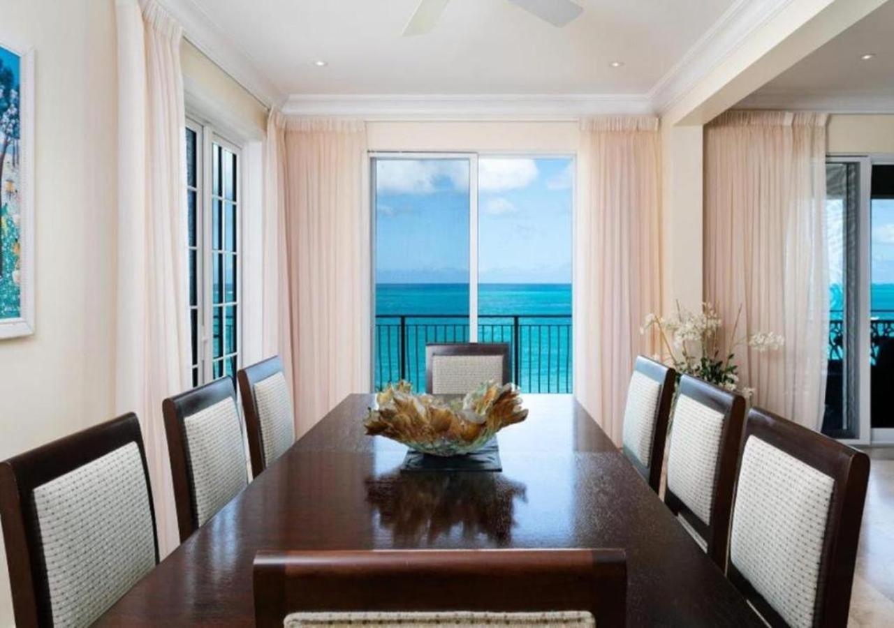 Hotel The Regent Grand Grace Bay Exteriér fotografie